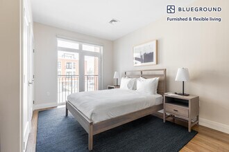 Building Photo - 28 Austin St