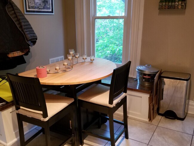 Foto del edificio - 522 Knoll St