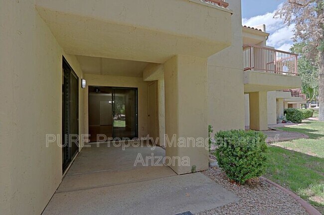 Foto del edificio - 9355 N 91st St