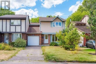 Building Photo - 2555 Hunters Point Crescent
