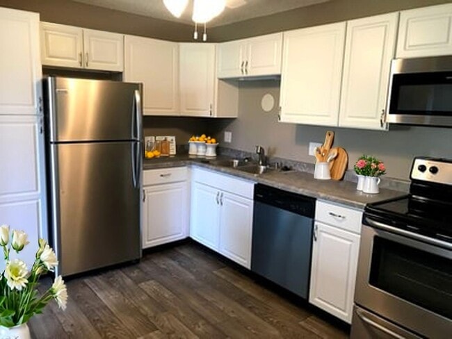 Building Photo - Bridlewood Apartments