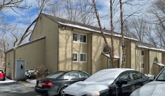 Building Photo - 400 New River Rd