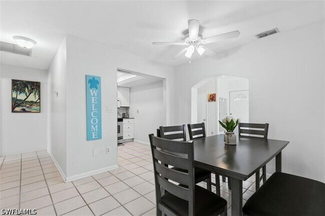 Foto del edificio - 717 95th Ave N