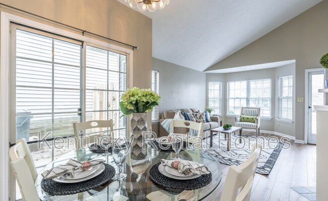 Photo - 332 Bradford Colony Dr House