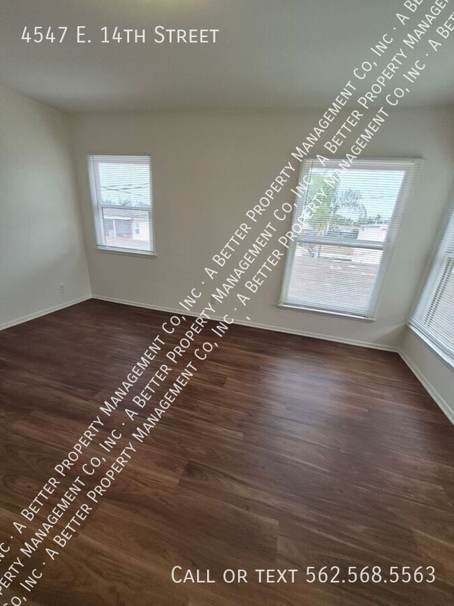 Foto del edificio - 4547 E 14th St