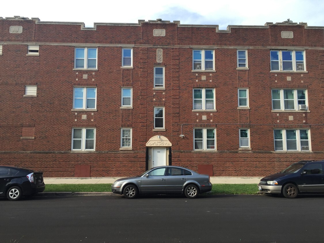 Foto del edificio - 1818 W 78th St