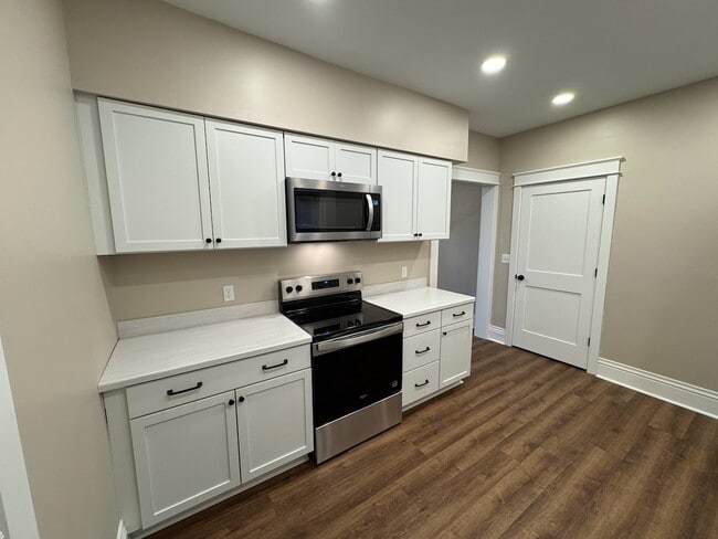 Foto del edificio - 1026 W 7th St