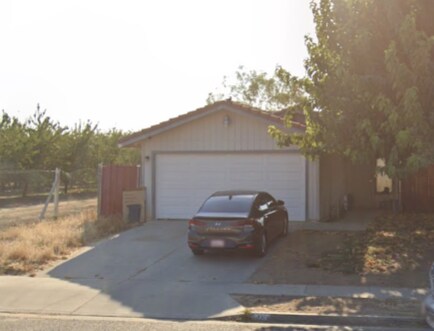 Primary Photo - 12464 Raymond Thomas St