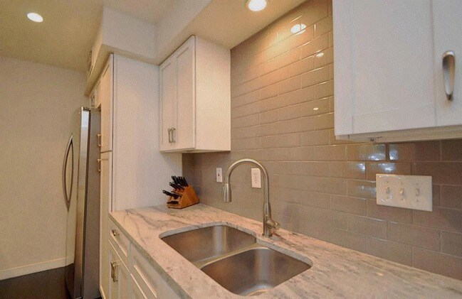 Foto del edificio - 351 N Post Oak Ln
