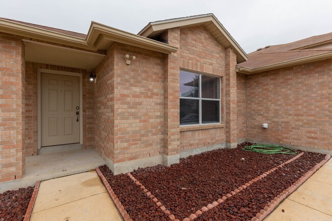 Foto del edificio - 6447 Miners Hill