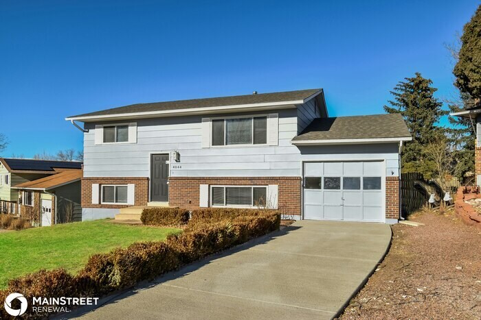 Primary Photo - 4844 S Splendid Cir