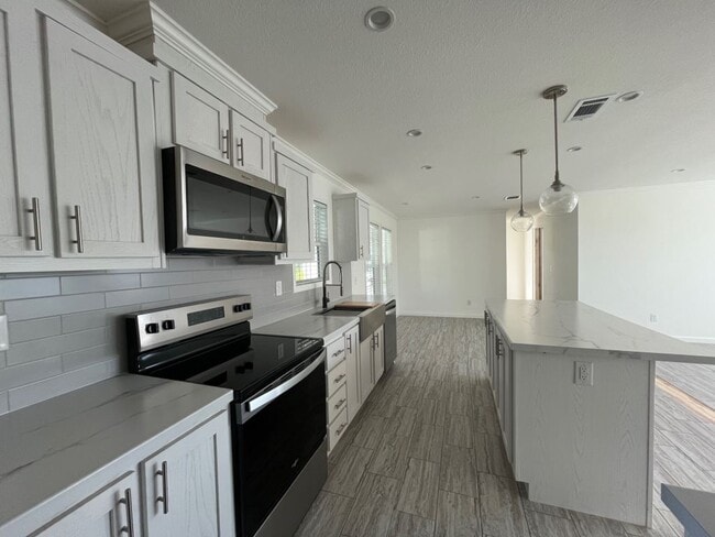 Foto del edificio - 112 Leopard Ln