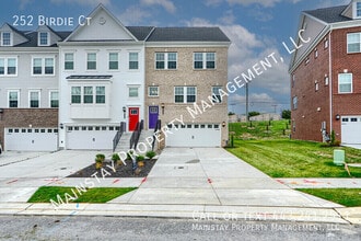 Building Photo - 252 Birdie Ct