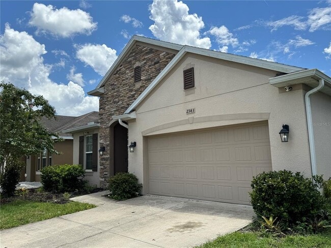 Foto del edificio - 2343 Beacon Landing Cir