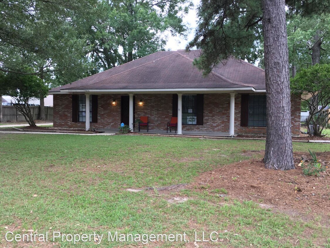 Primary Photo - 4 br, 2.5 bath House - 13322 Dorset
