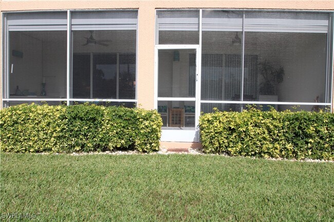 Building Photo - 6660 Beach Resort Dr