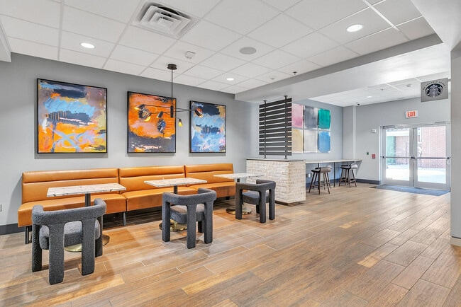 Lobby area 4 - 12 North Apartments