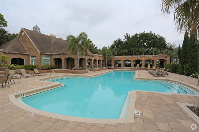 Building Photo - Vantage Point Condominiums