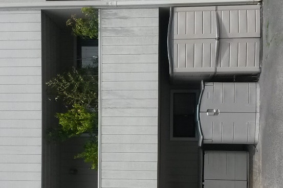 Side view of back - 2060 Seascape Blvd