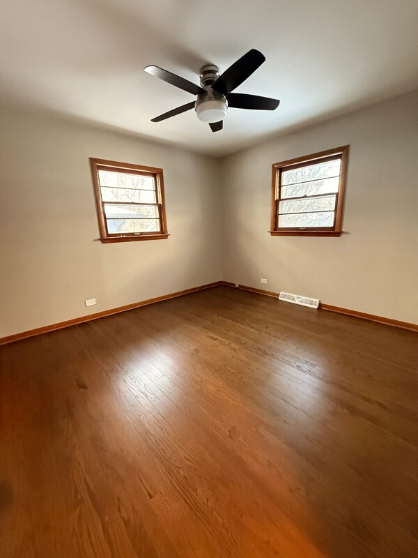 Foto del edificio - 5825 Webster St