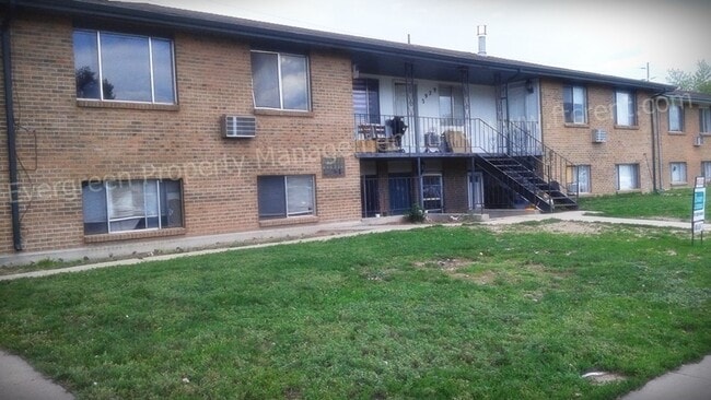 Foto del edificio - 2939 Glendale Dr