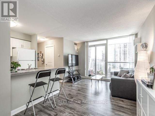 Photo principale - 4978-4978 Yonge St