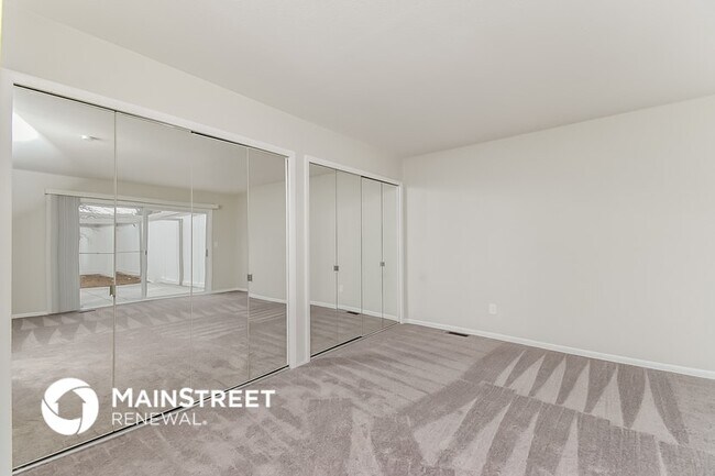 Foto del edificio - 846 San Bruno Pl