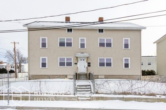 Primary Photo - MOVE-IN SPECIAL! Move in by March 31st - G...