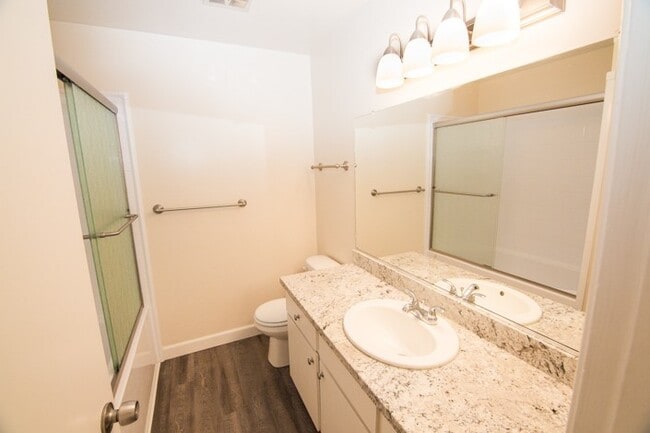 Interior Photo - Twelve Oaks Apartments