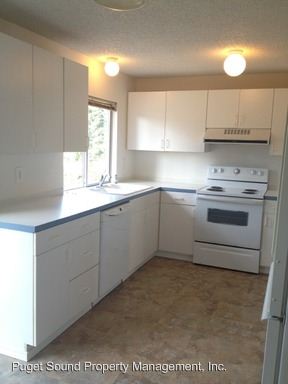 Building Photo - 25954 NW Circle Dr S