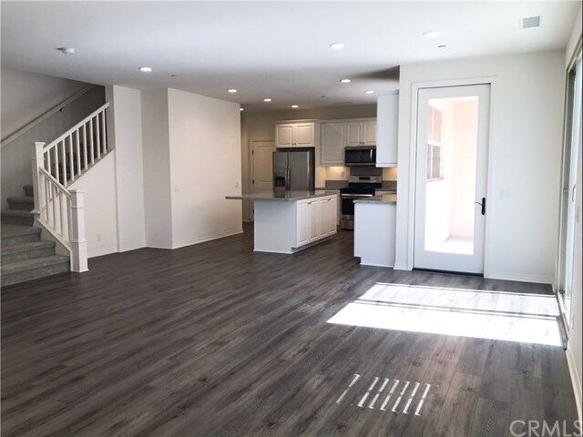 Building Photo - 62 Parkwood