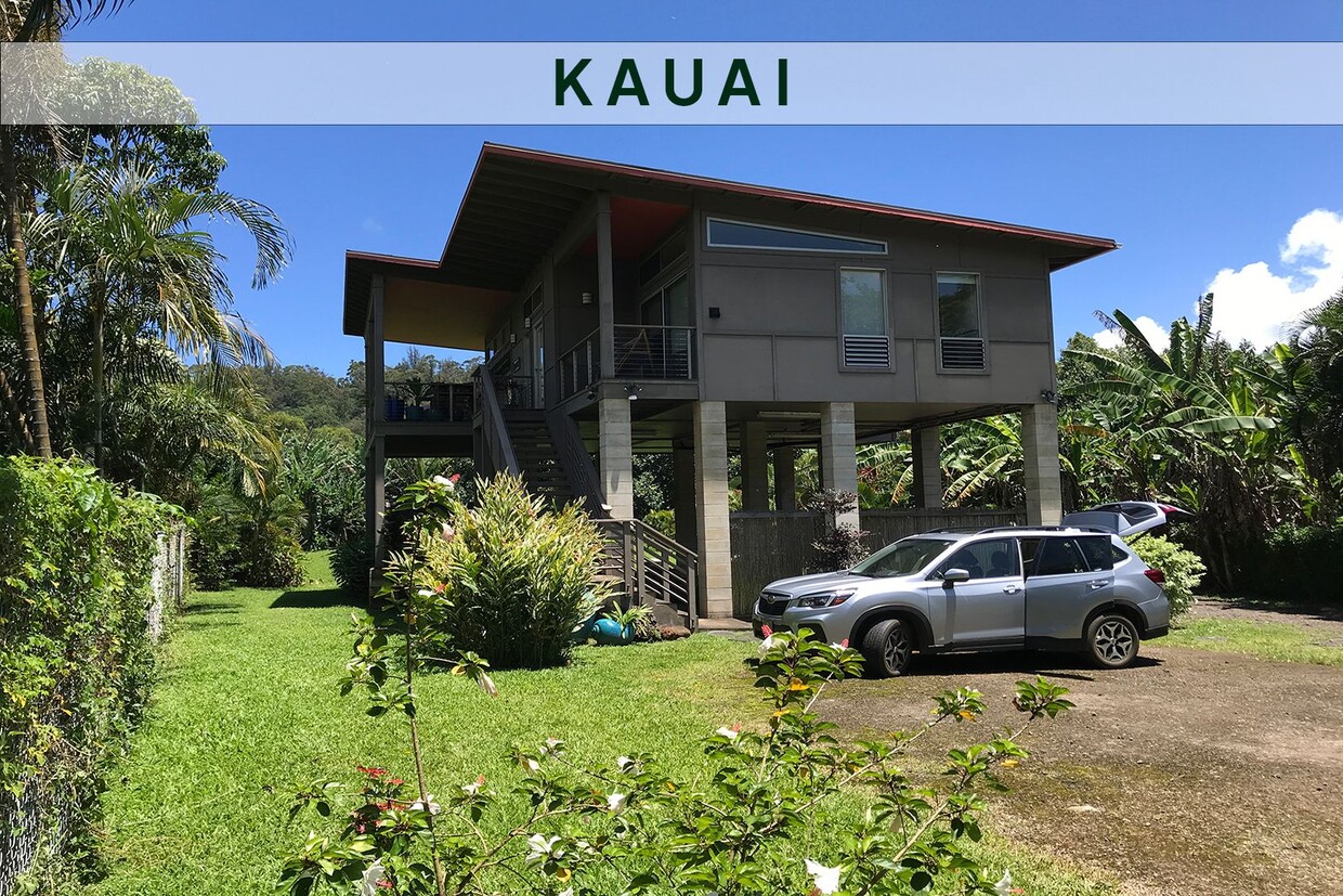 Foto principal - Furnished 1 Bedroom 1 Bath in Wainiha Valley