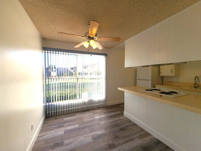 Foto del edificio - Spacious 1 Bedroom Condo in Chula Vista!