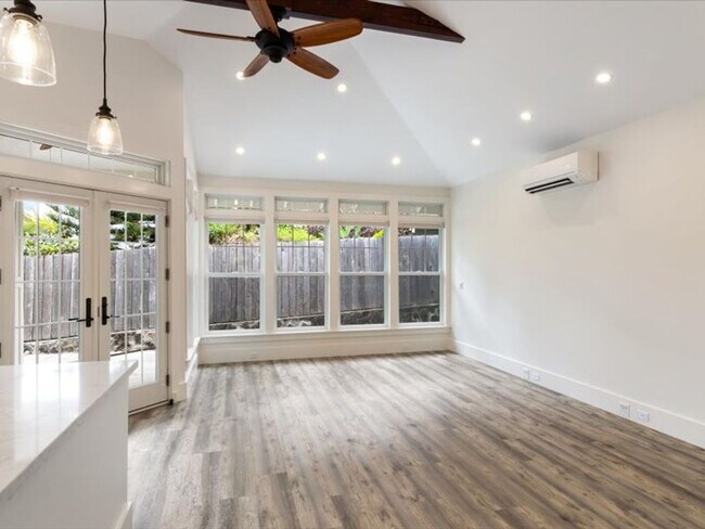 Foto del edificio - W/D, AC, Modern Design, Recently Built, Si...