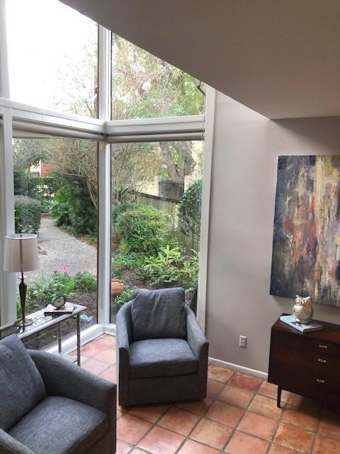 Foto del edificio - 6309 Riverview Way