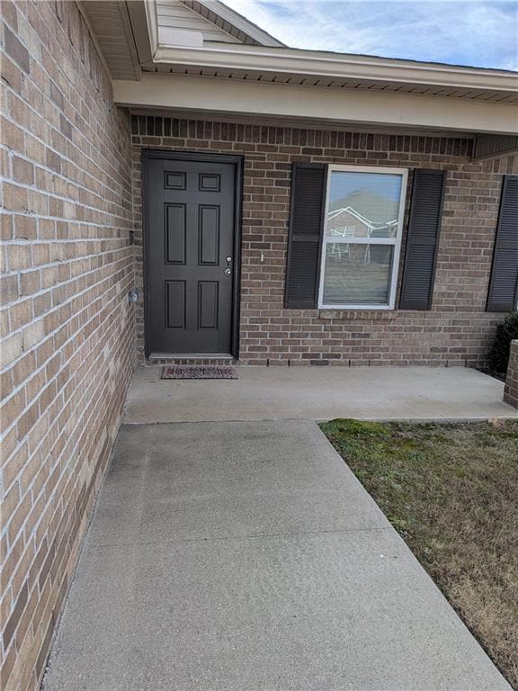 Building Photo - 8110 Dogwood Dr