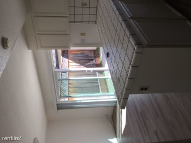 Foto del edificio - 3 br, 2.5 bath Townhome - 14923 Tahoe way