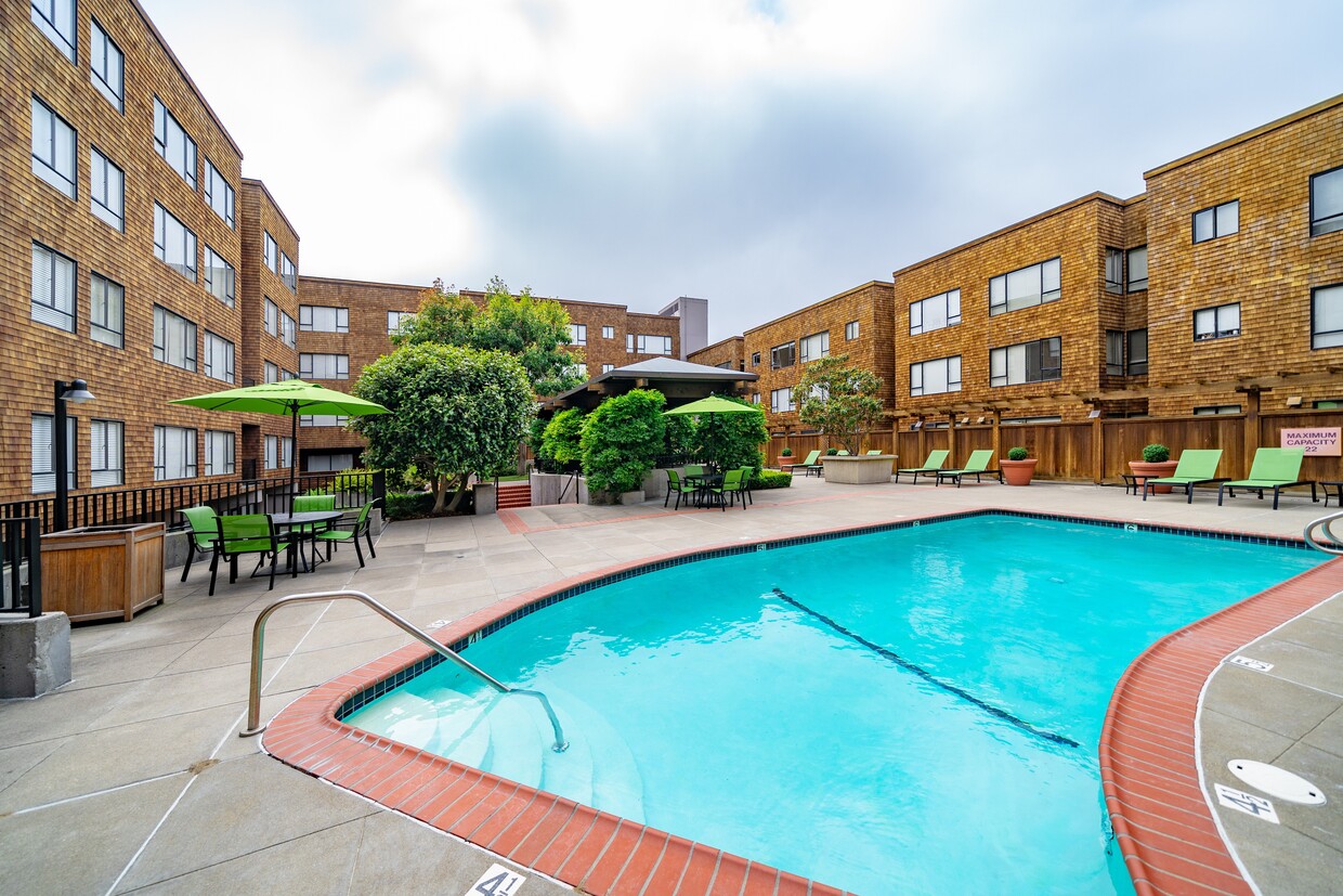 Primary Photo - Marina Cove Apartments