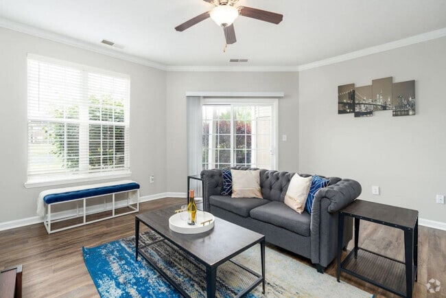 Building Photo - 65 Balmoral Way