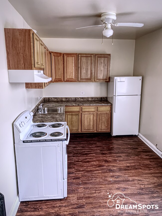 Foto del edificio - 7608 S Essex Ave