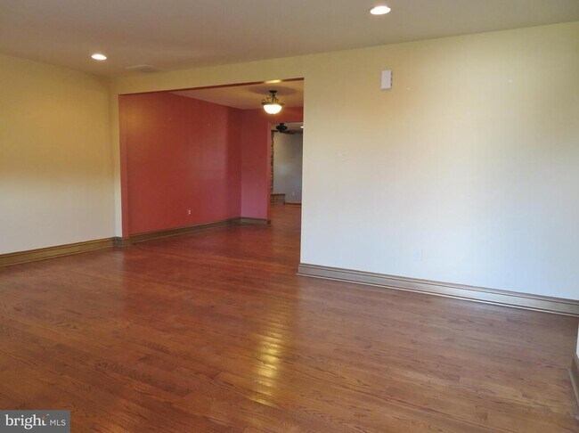 Foto del edificio - 4134 Twynnwood Rd