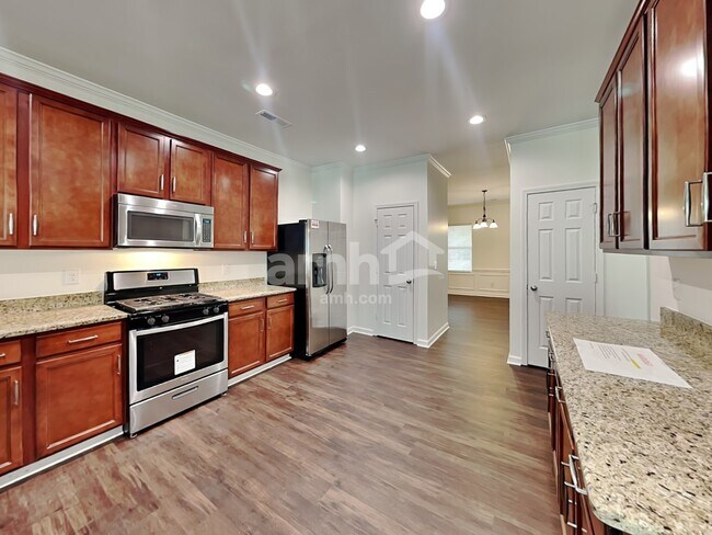 Foto del edificio - 9924 Paper Tree Rd