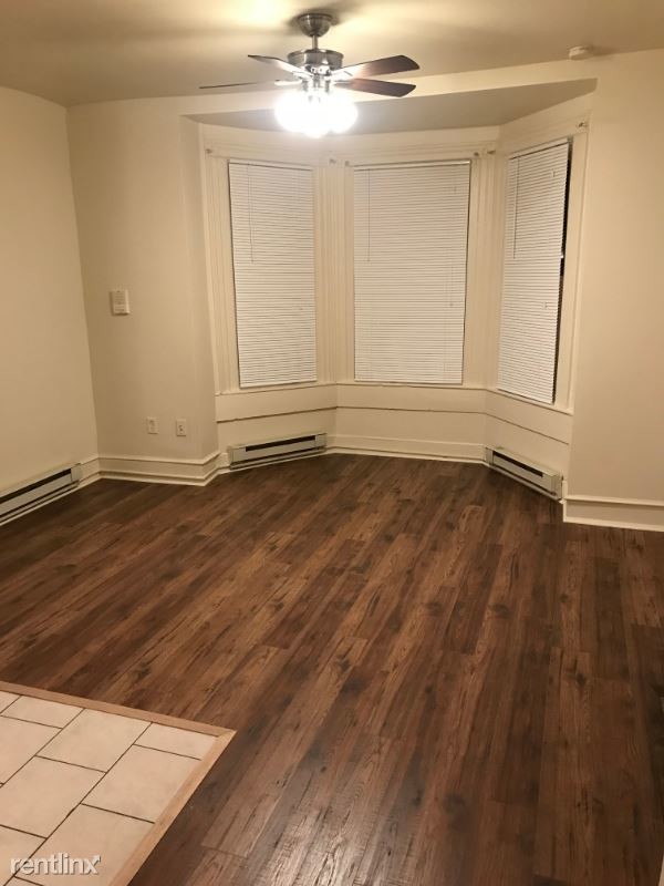 Foto del edificio - Studio, 1 bath Apartment - 1700 W Erie Ave
