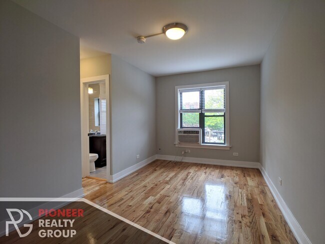Foto del edificio - 2850 N Mildred Ave