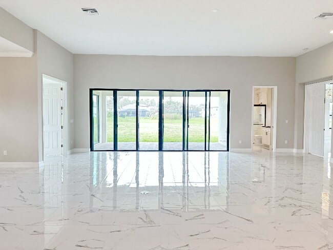 Foto del edificio - 10530 Meadowrun Dr