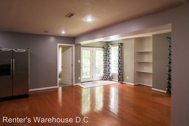 Building Photo - 2 br, 1 bath House - 8717 Bitterroot Ct Lo...