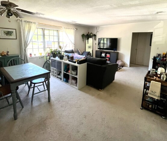 Foto principal - 117 Lake Shore Rd