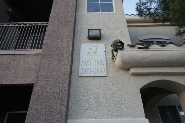 Building Photo - 9050 W Warm Springs Rd