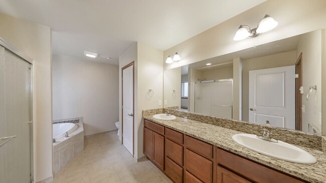 Building Photo - 3614 Portage Ln