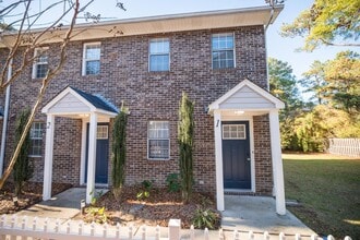 Building Photo - 942 Bonham Ave